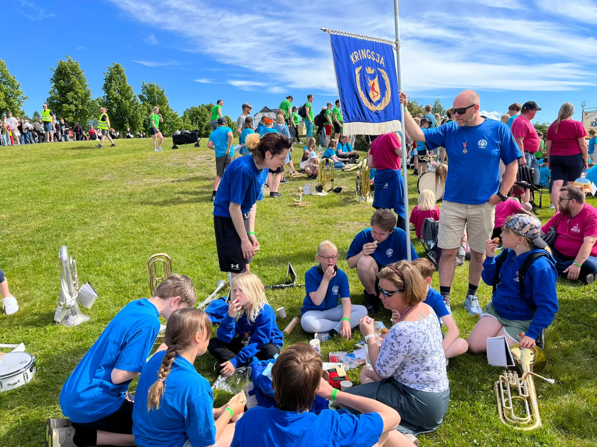 Finansierte ny fane med digital dugnad